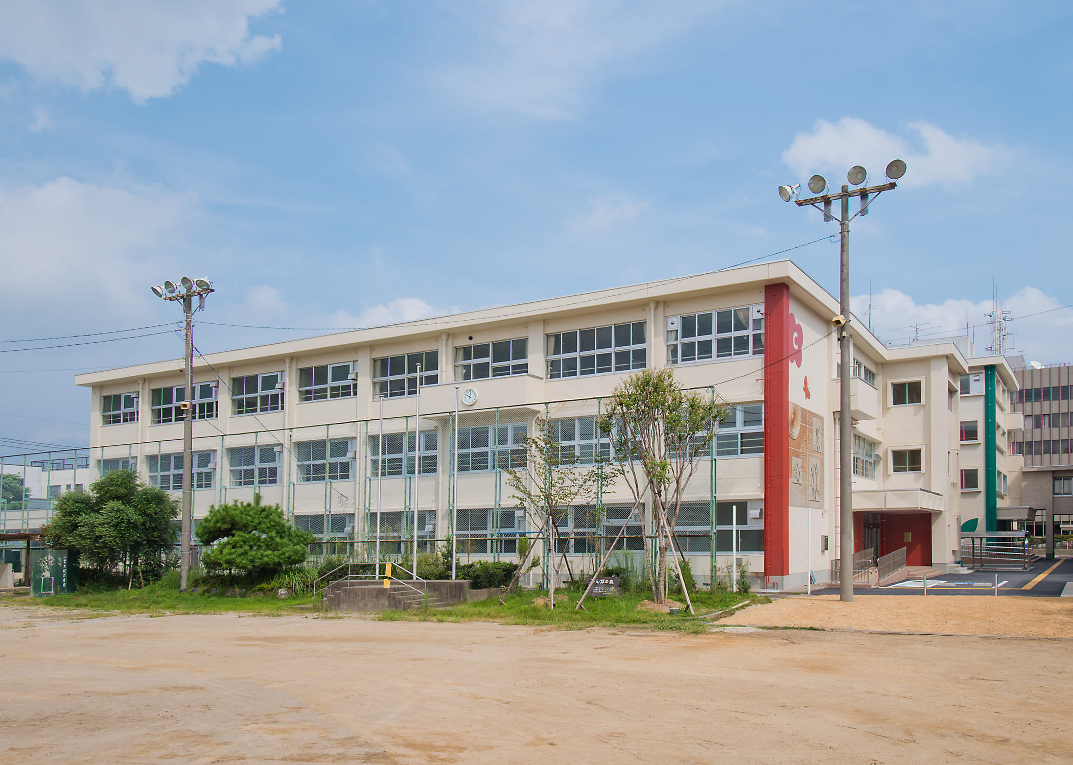 明徳小学校跡地大規模改修及び耐震補強建築主体工事