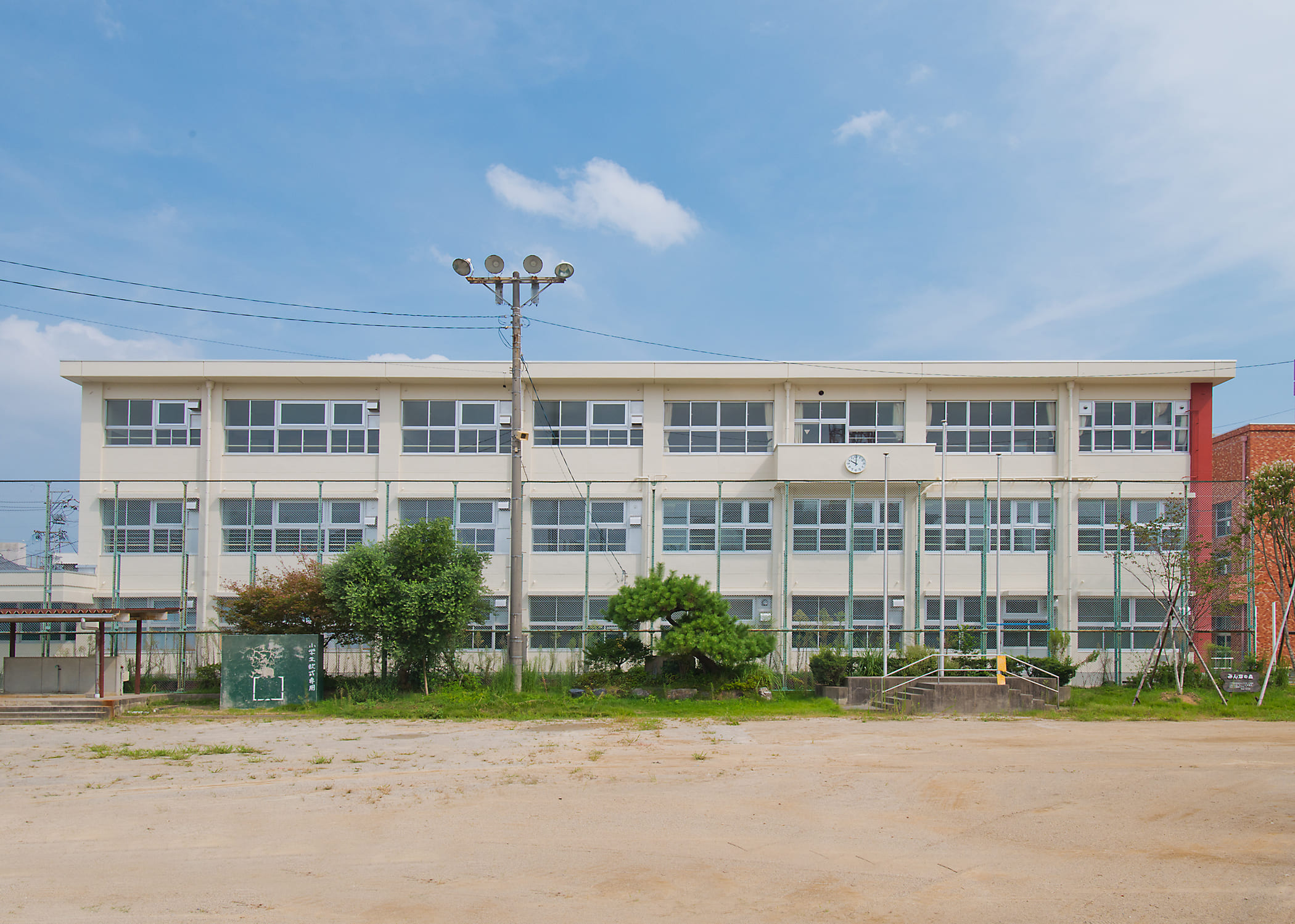 明徳小学校跡地大規模改修及び耐震補強建築主体工事