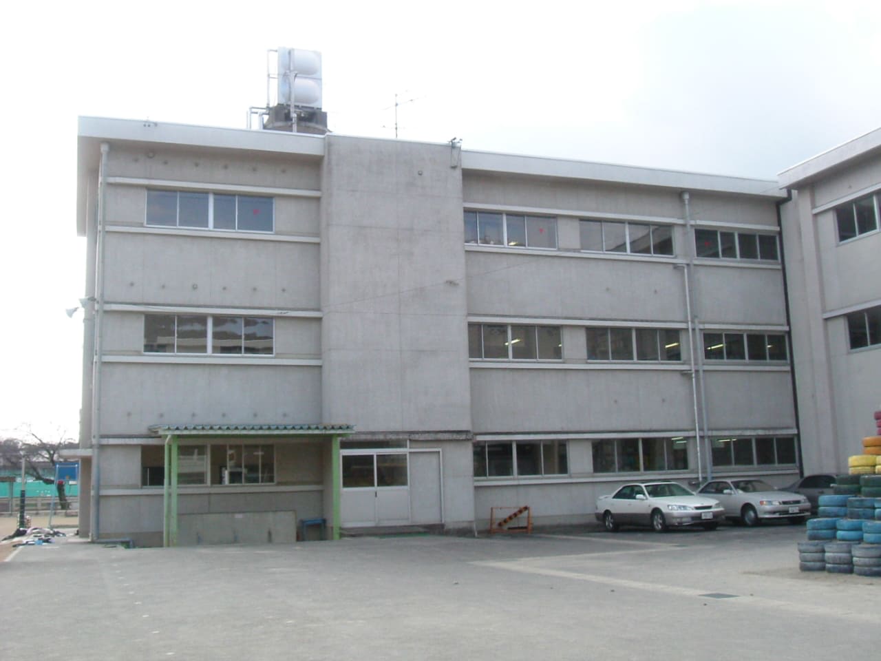 長森北小学校