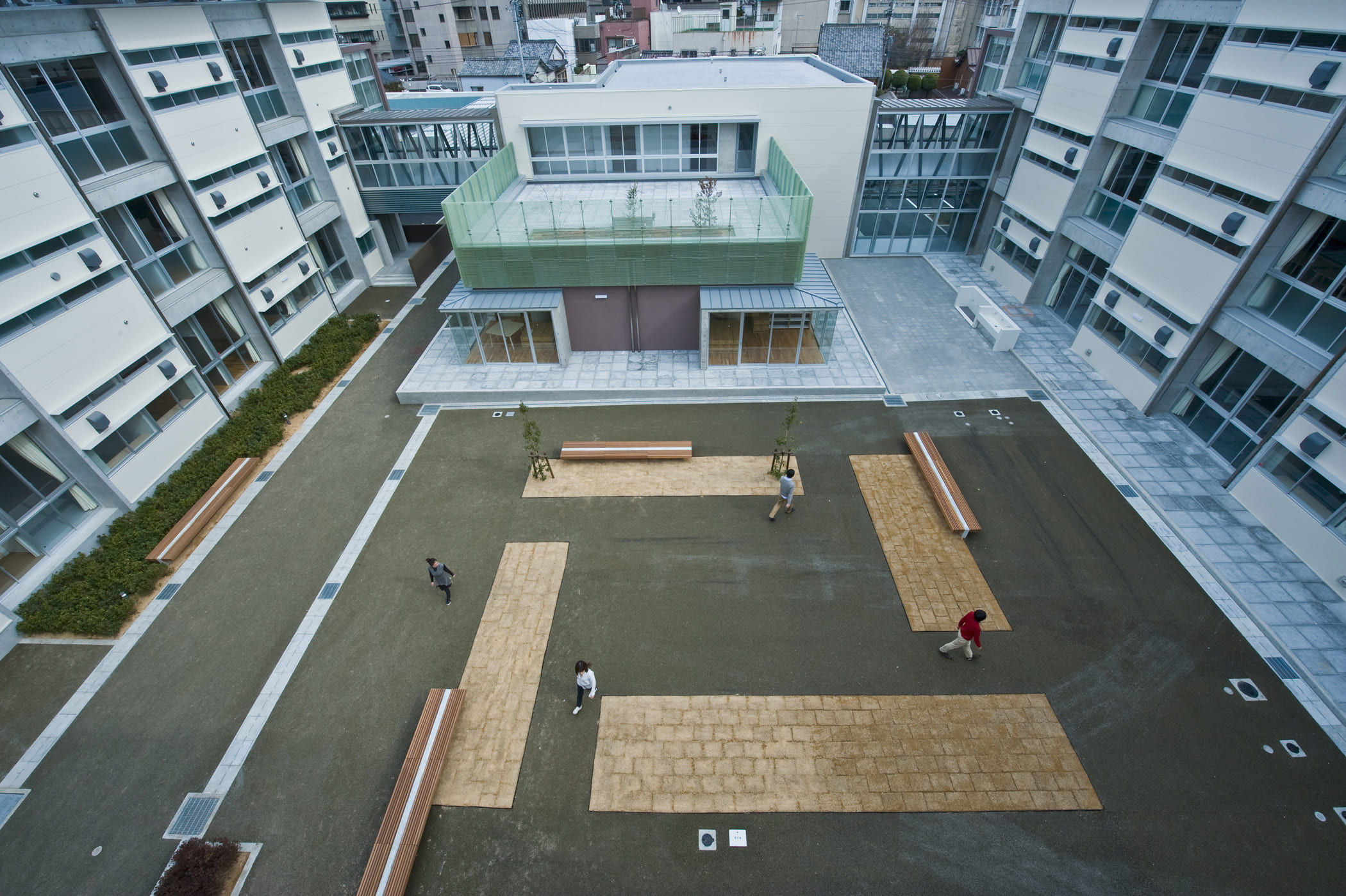 南中学校南舎及びプール建築主体工事