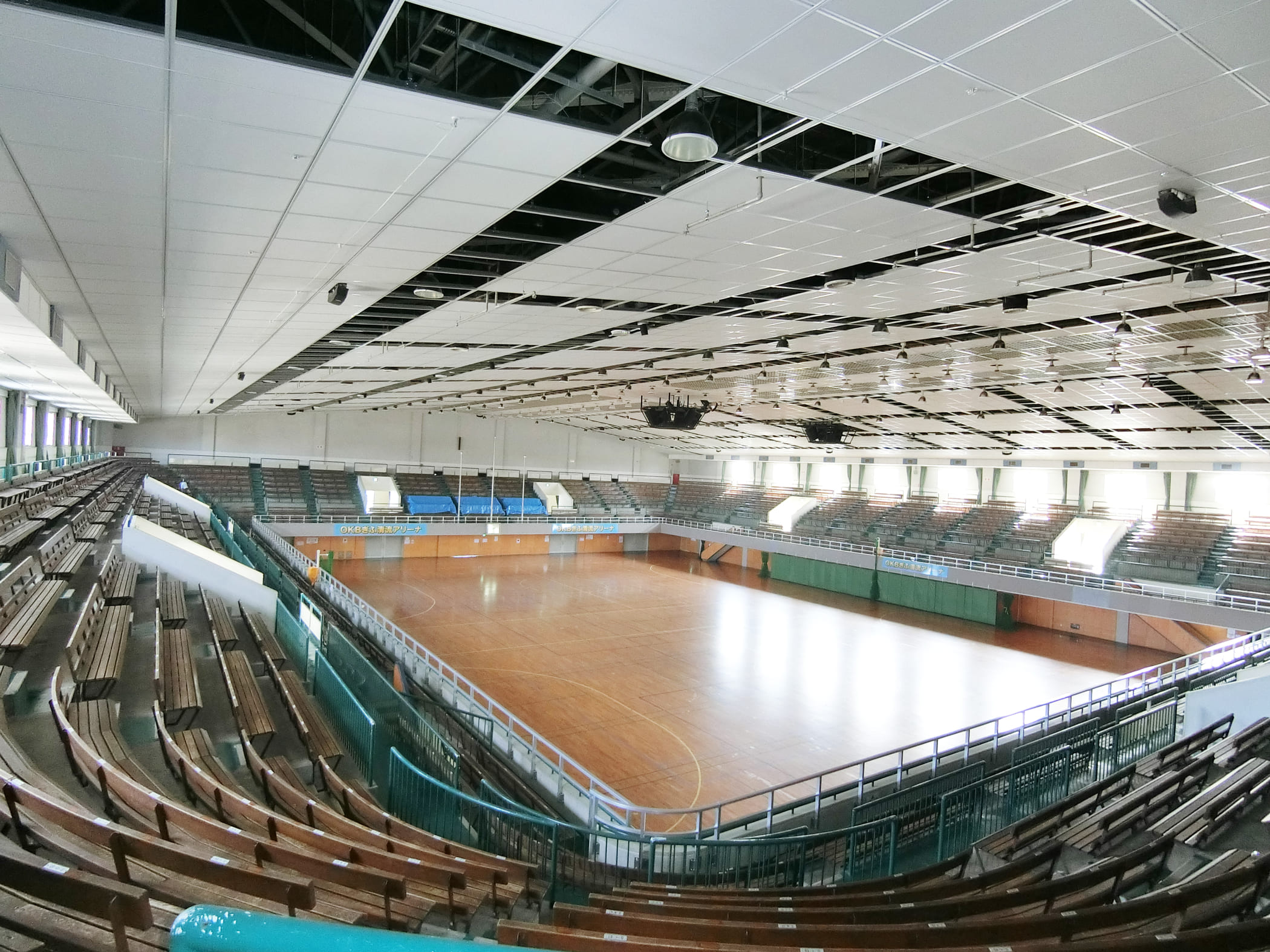 岐阜アリーナ屋根天井改修工事